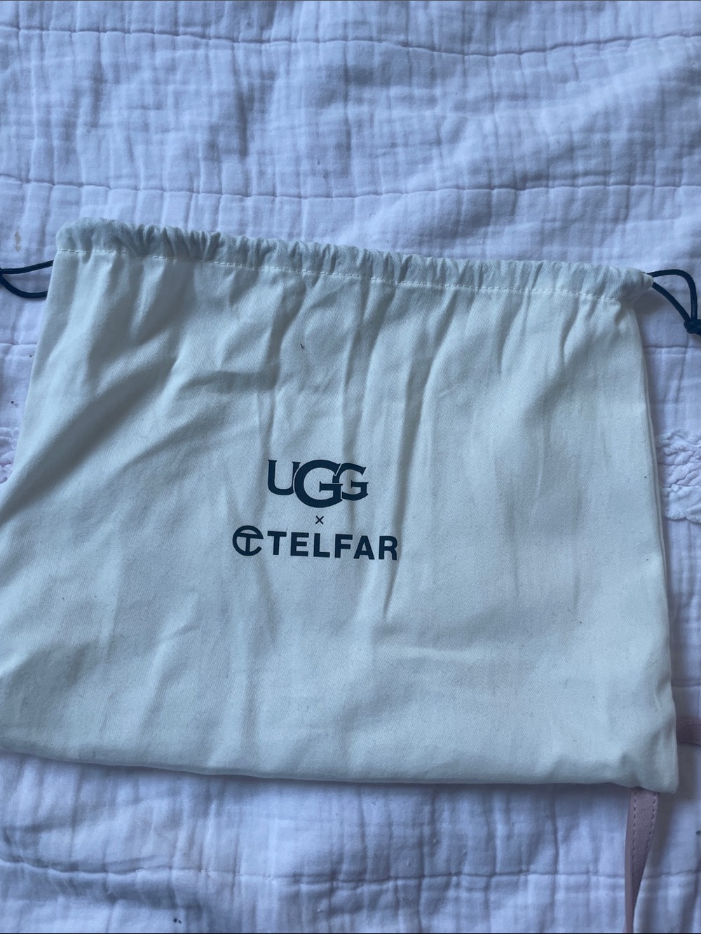 Telfar x Ugg - Picture 4 of 11